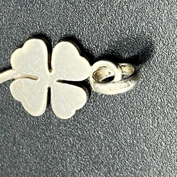 Links of London Sterling Silver Lucky Four Leaf Clover Charm Logo Stamped 925 - Picture 6 of 9